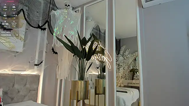 ellette   online show from October 26, 2025, 7:36 am