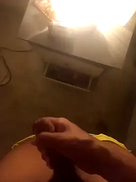 Snapshot of Jota_Alejand chatting on September 17, 2025, 4:58 am Jota Alejand online show from September 17, 2025, 4:58 am