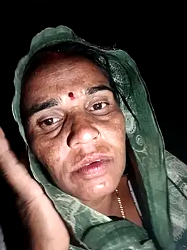 Pinky12A online show from November 13, 2025, 3:55 pm