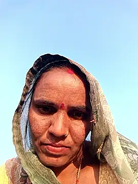 Pinky12A online show from December 5, 2025, 11:08 am