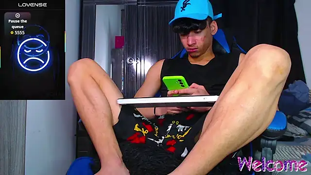 Snapshot of Gael_Jones chatting on January 6, 2026, 10:34 pm Gael Jones online show from January 6, 2026, 10:34 pm