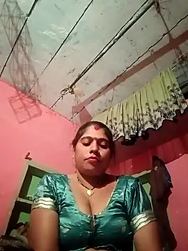 Snapshot of sanjna_sharmaa chatting on January 15, 2026, 3:49 pm sanjna sharmaa online show from January 15, 2026, 3:49 pm