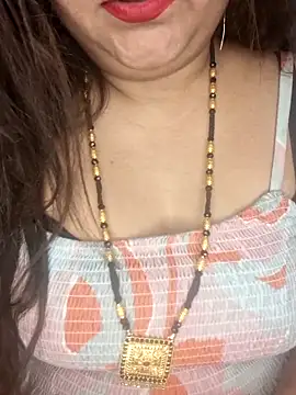 indian-hotmilfs online show from April 4, 2026, 7:11 pm