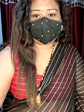 Snapshot of indian-hotmilfs chatting on June 27, 2026, 4:01 pm indian-hotmilfs online show from June 27, 2026, 4:01 pm