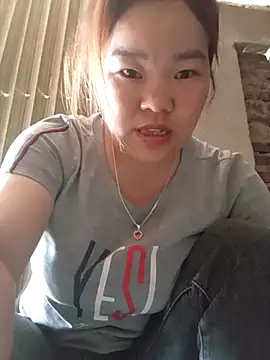 sukabae00 online show from April 9, 2026, 2:11 am