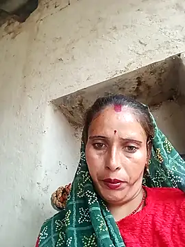 Snapshot of Arti13A chatting on August 2, 2026, 1:04 am Arti13A online show from August 2, 2026, 1:04 am