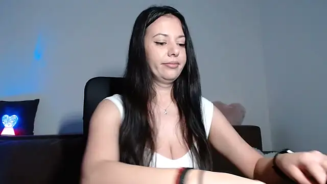 KIMBERLLY01 online show from March 21, 2026, 5:23 am