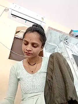 Sonam dhakad online show from November 15, 2025, 7:49 am