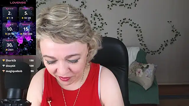 Snapshot of Rosette_Pricky chatting on July 11, 2026, 3:15 pm Rosette Pricky online show from July 11, 2026, 3:15 pm