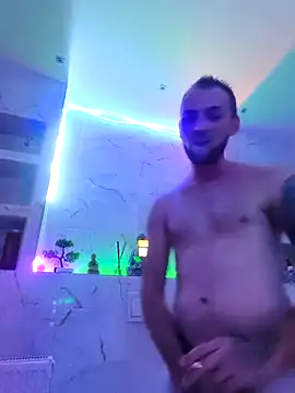 papichulo0099 online show from October 25, 2025, 7:30 pm