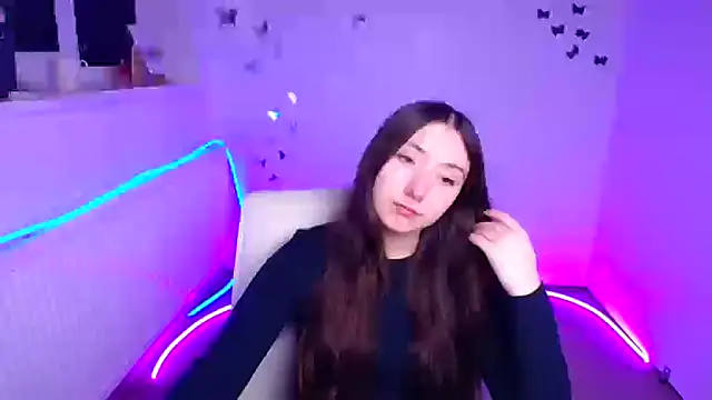 Snapshot of ScarlettVibe_ chatting on October 19, 2025, 11:33 am ScarlettVibe  online show from October 19, 2025, 11:33 am