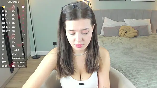 LubaStadt online show from December 17, 2025, 7:20 pm