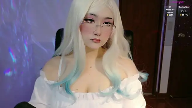 Snapshot of Livelle69 chatting on November 9, 2025, 3:05 am Livelle69 online show from November 9, 2025, 3:05 am