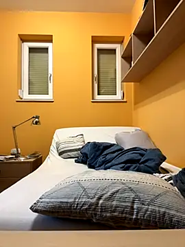 Raveman online show from October 11, 2025, 3:43 pm