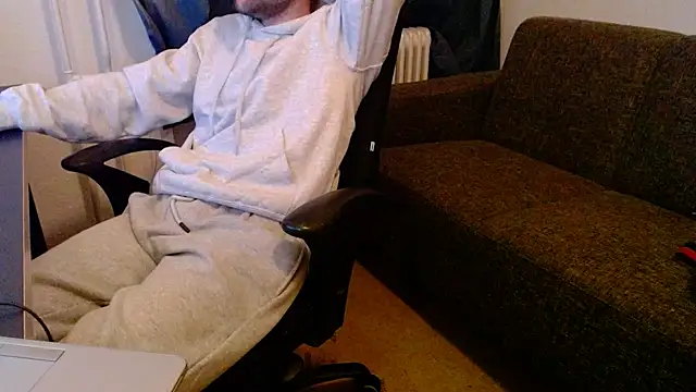 ChefDeLust online show from November 25, 2025, 4:29 pm