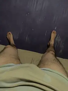 JuanSanchez6458 online show from November 9, 2025, 6:12 am