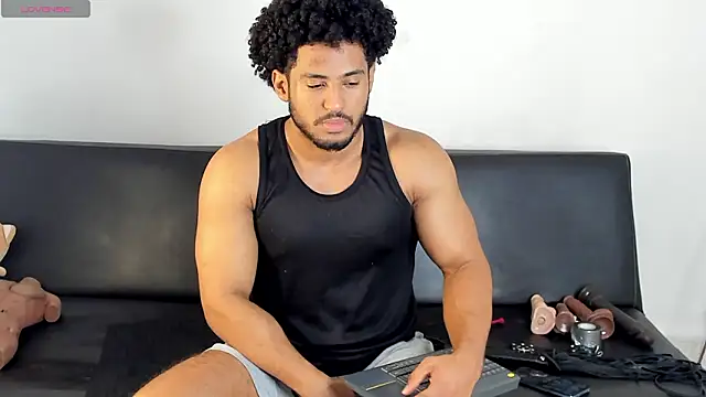 zarek lux online show from February 13, 2026, 2:57 pm