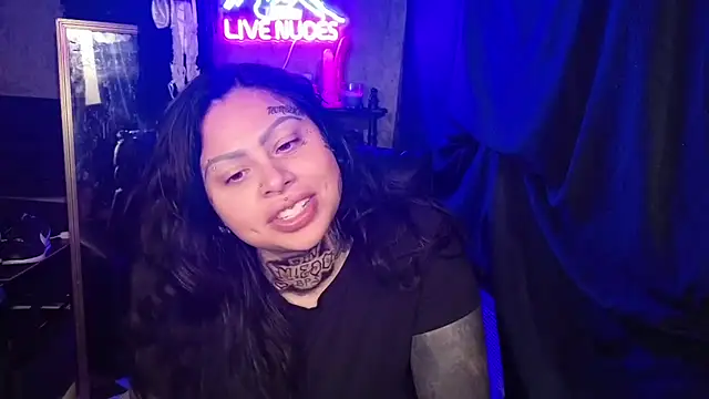 chicanachic13 online show from February 22, 2026, 8:13 am