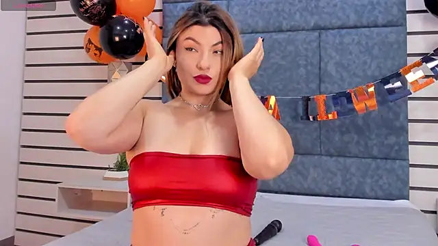 NatyLeone online show from November 1, 2025, 9:17 pm