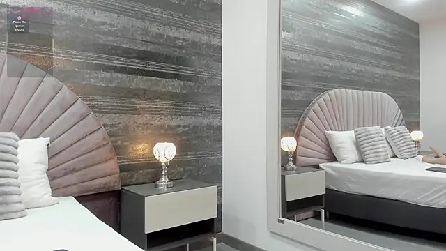 NatyLeone online show from December 20, 2025, 2:13 pm