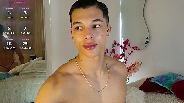 Troye Williams online show from June 13, 2026, 3:32 pm