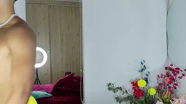 Troye Williams online show from July 29, 2026, 11:58 pm