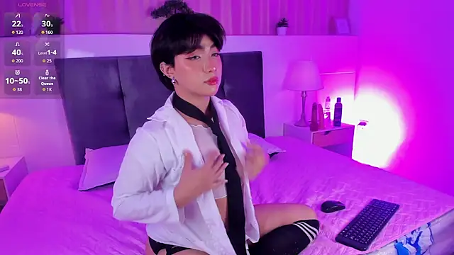 Creamy Angelo online show from September 29, 2025, 3:55 am