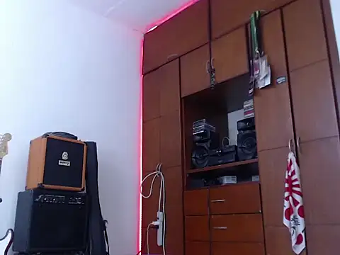 Diego  Barbarie   online show from September 11, 2025, 3:34 pm