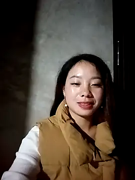 milo123-xx online show from November 1, 2025, 2:41 pm