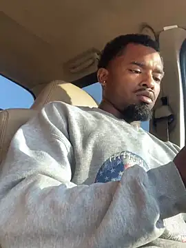 Snapshot of ReShawn24TM chatting on September 10, 2025, 2:17 pm ReShawn24TM online show from September 10, 2025, 2:17 pm