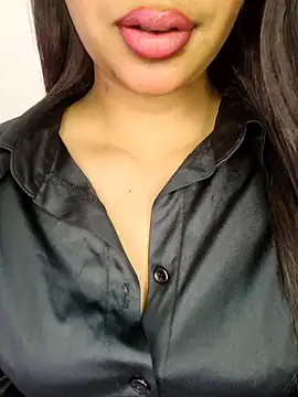 Cute merry01 online show from March 12, 2026, 6:52 am