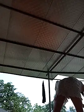  Helala  online show from September 21, 2025, 11:39 pm