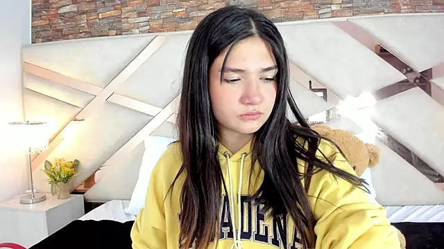 Valery Brand online show from October 2, 2025, 4:14 pm