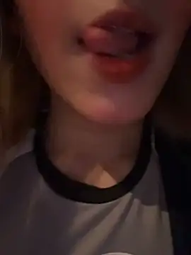 SweetBunnyGF online show from February 10, 2026, 12:04 am