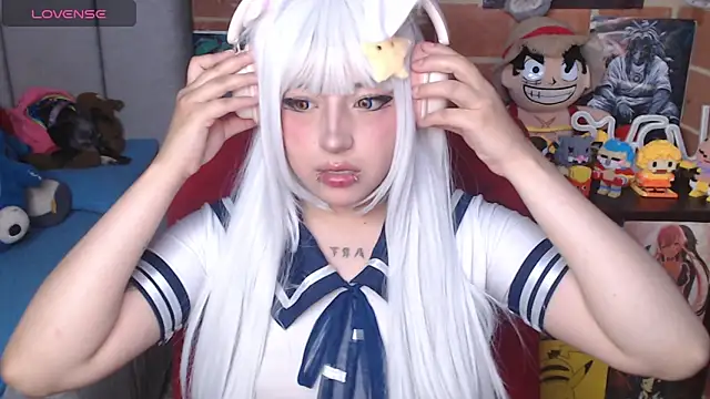  alexa19pretty  online show from April 20, 2026, 6:42 pm