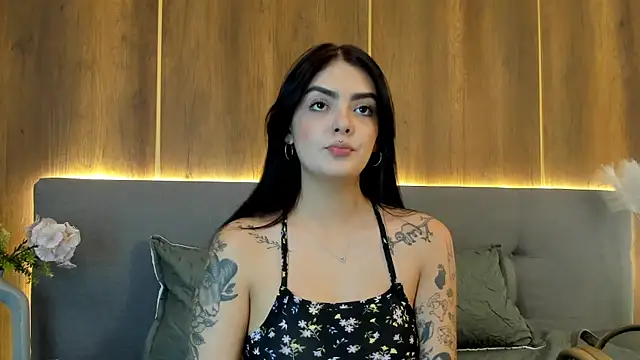 AliceRitter online show from September 22, 2025, 5:37 pm