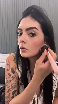 Snapshot of AliceRitter chatting on June 16, 2026, 10:34 pm AliceRitter online show from June 16, 2026, 10:34 pm
