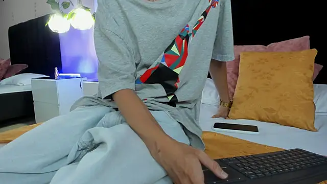 Nascary Fox online show from September 13, 2025, 8:08 pm