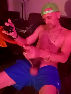 Snapshot of SidingNowness chatting on September 10, 2025, 6:35 am SidingNowness online show from September 10, 2025, 6:35 am