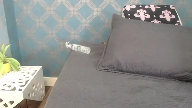 scarlett646 online show from September 11, 2025, 3:06 am