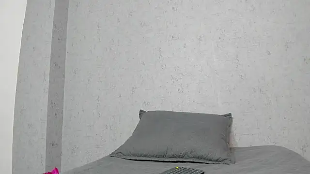 scarlett646 online show from September 26, 2025, 3:10 am