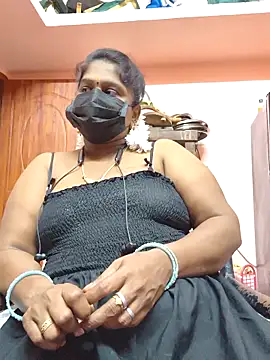 bakyasree143 online show from November 25, 2025, 4:51 pm