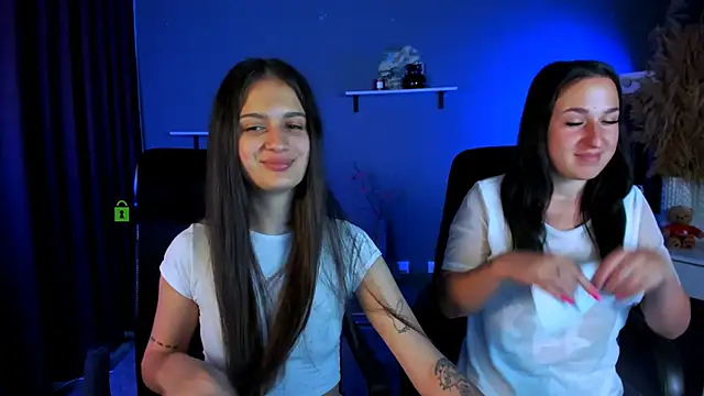 talia seduce online show from September 12, 2025, 12:49 pm