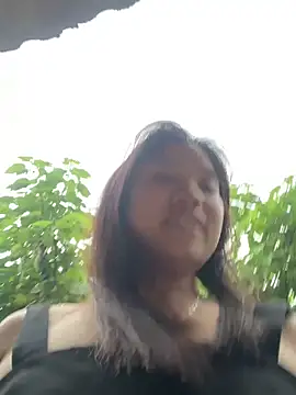 Ngoc-bbi online show from June 11, 2026, 9:29 am