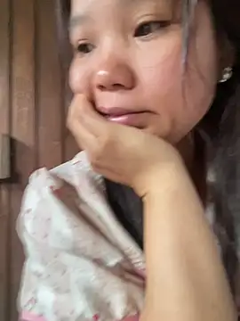Ngoc-bbi online show from June 25, 2026, 12:54 am