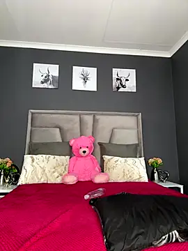 Ebony Warlock  online show from December 21, 2025, 10:00 am