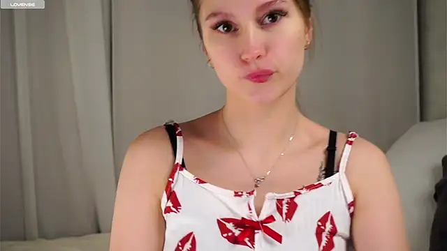 MelaniSeiver online show from January 14, 2026, 1:11 am