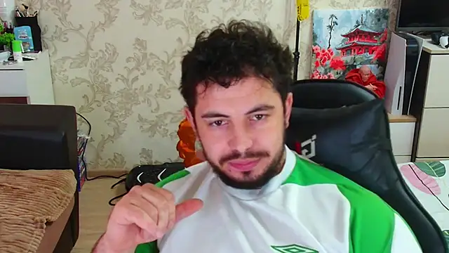 Snapshot of Sam_Gladiator chatting on October 23, 2025, 12:04 pm Sam Gladiator online show from October 23, 2025, 12:04 pm