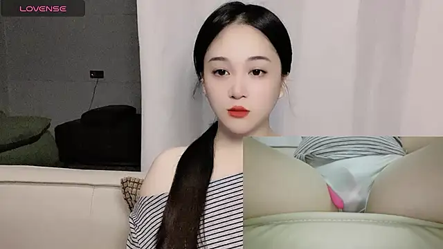 woaiqinqin online show from September 25, 2025, 7:56 am