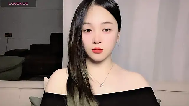 woaiqinqin online show from February 24, 2026, 5:44 pm